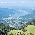 Tiny Haus Glockenalm-blick Wendelstein By Interhome * 피쉬바하우